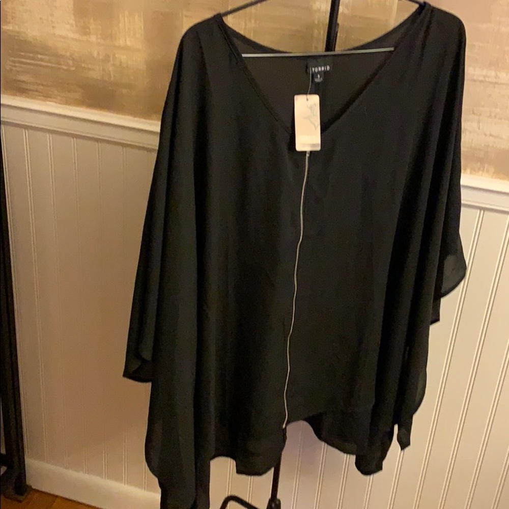 Torrid kimono